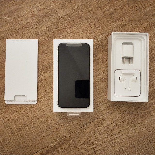 新作モデル Apple - IphoneXS 64GB スマートフォン本体