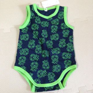 ライオン柄ノースリーブボディスーツ新品(ロンパース)