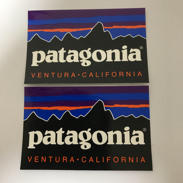 patagonia(パタゴニア)の【縦6.3cm横9.9cm】patagonia パタゴニア公式ステッカー 2枚 スポーツ/アウトドアのフィッシング(その他)の商品写真