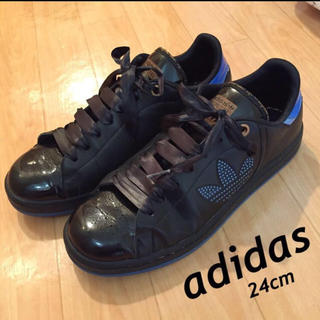 アディダス(adidas)のadidasスニーカー24.0〜24.5(スニーカー)