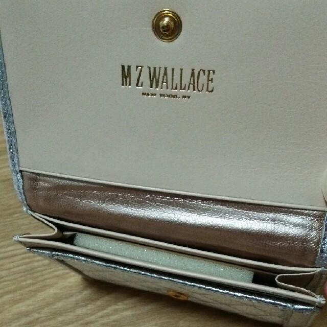 MZ WALLACE(エムジーウォレス)の【新品】MZ WALLACE 名刺入れ レディースのファッション小物(名刺入れ/定期入れ)の商品写真