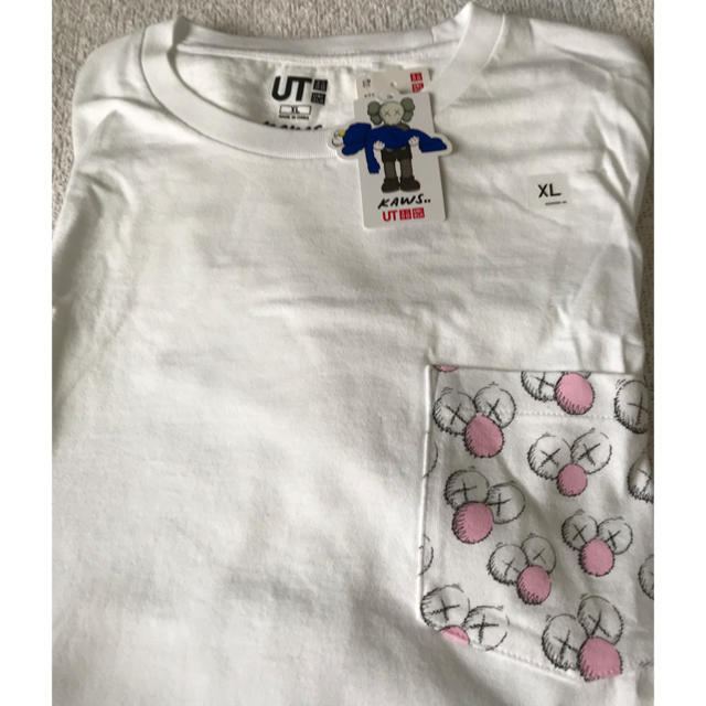 UNIQLO(ユニクロ)のユニクロカウズTシャツ 白 メンズのトップス(Tシャツ/カットソー(半袖/袖なし))の商品写真