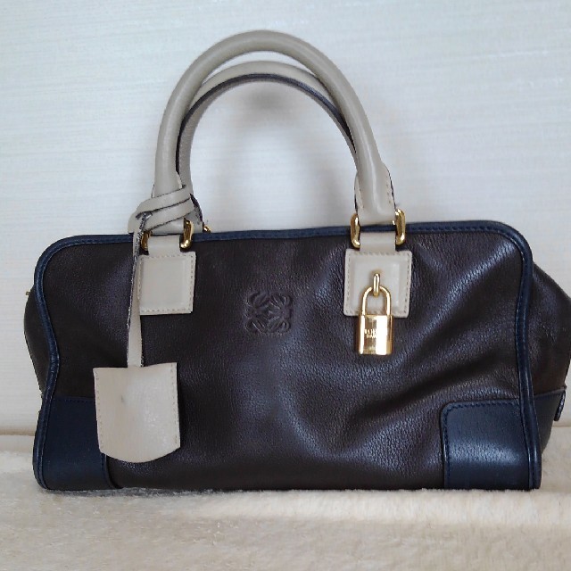 お気にいる LOEWE - LOEWE ロエベアマソナ28トリコロール ハンドバッグ