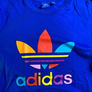 アディダス(adidas)のPHARRELL WILLIAMS Tシャツ(Tシャツ/カットソー(半袖/袖なし))