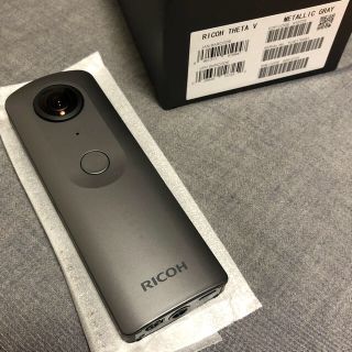 リコー(RICOH)の【新品未使用】RICOH THETA V (その他)