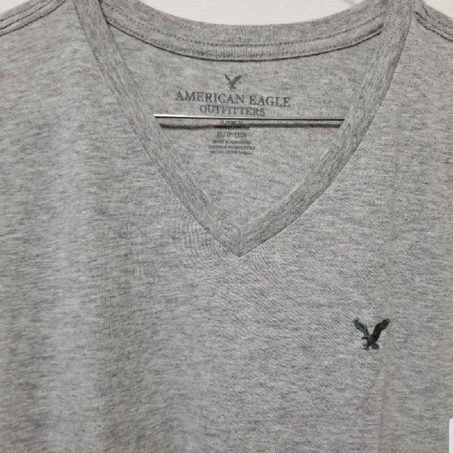 American Eagle(アメリカンイーグル)のアメリカンイーグルVネックTシャツ メンズのトップス(Tシャツ/カットソー(半袖/袖なし))の商品写真