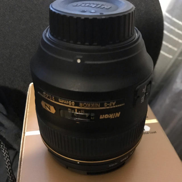 Nikon(ニコン)のAF-S NIKKOR 85mm f/1.4G ニコン レンズ  スマホ/家電/カメラのカメラ(レンズ(単焦点))の商品写真