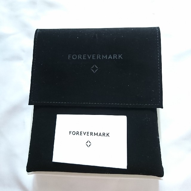 【新品・未使用】FOREVERMARK ペンダントポーチ 黒 レディースのアクセサリー(ネックレス)の商品写真