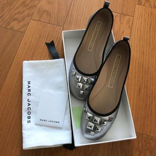 マークジェイコブス(MARC JACOBS)の美品 マークジェイコブス フラットシューズ シルバー 36 MARC(バレエシューズ)