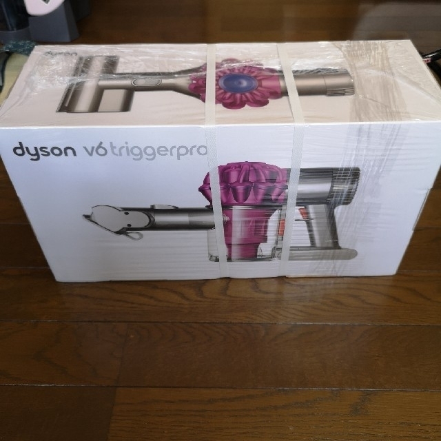 Dyson(ダイソン)のダイソン　DC61MHPRO

 コードレス掃除機　フトンクリーナー スマホ/家電/カメラの生活家電(掃除機)の商品写真