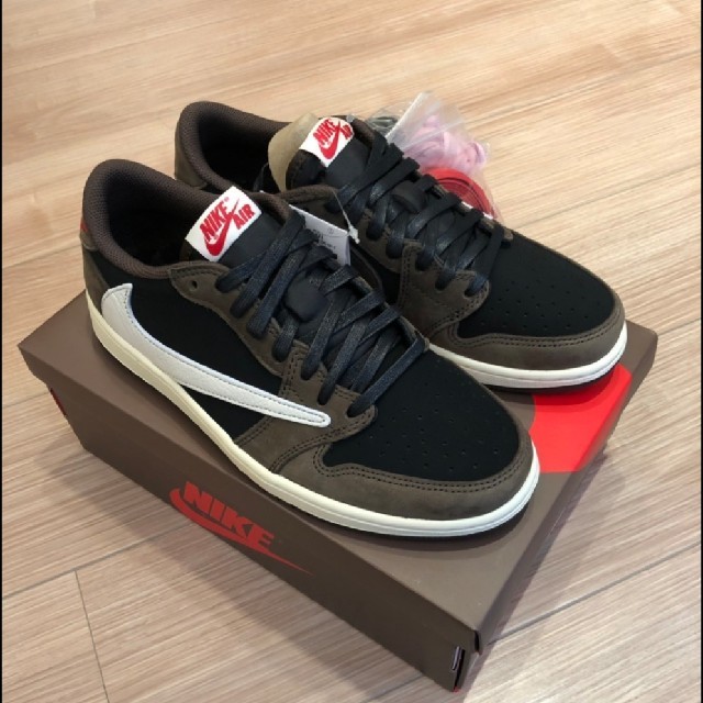 送料込み★NIKE AIR JORDAN1 travis scott26.0cm