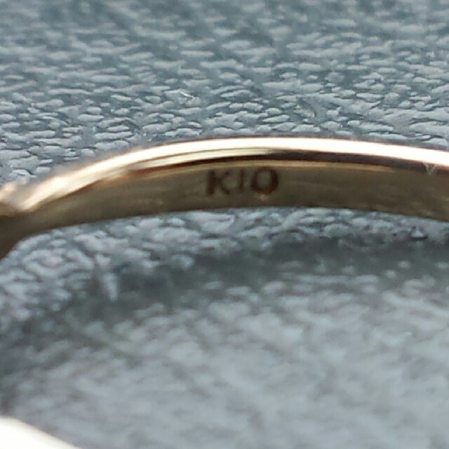 NOJESS(ノジェス)の最終値下げ❕「ノジェス」天然石オパール付きK10鍵モチーフリング レディースのアクセサリー(リング(指輪))の商品写真