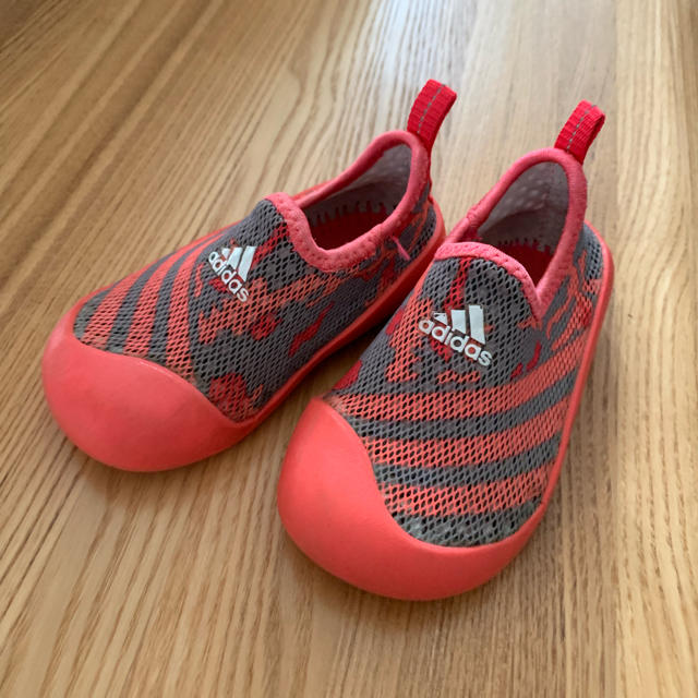 adidas(アディダス)のadidas/スリッポン キッズ/ベビー/マタニティのベビー靴/シューズ(~14cm)(スリッポン)の商品写真