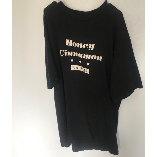 Honey Cinnamon(ハニーシナモン)のhoney    cinnamon  ハニーシナモン BIG Tシャツ ブラック レディースのトップス(Tシャツ(半袖/袖なし))の商品写真