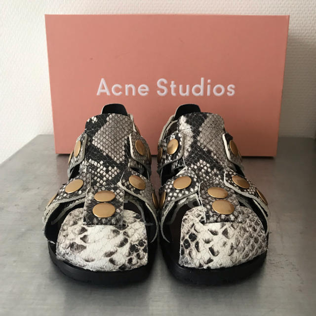 最終価格　acne studios アクネ グラディエーター サンダル 37