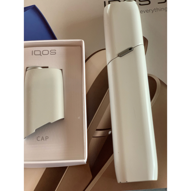 IQOS - iQOS3 multiマルチ本体。キャップ新品の通販 by カオル's shop｜アイコスならラクマ