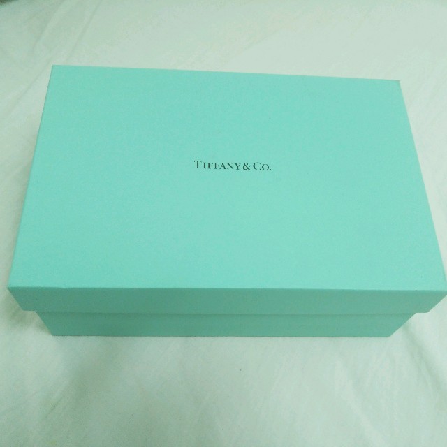 Tiffany & Co.(ティファニー)のティファニー 箱のみ レディースのバッグ(ショップ袋)の商品写真