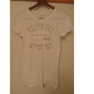 アメリカンイーグル(American Eagle)のAmerican Eagle レディースTシャツ Mサイズ(Tシャツ(半袖/袖なし))