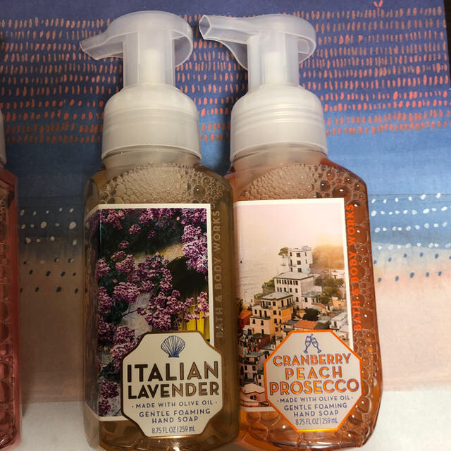 Bath & Body Works(バスアンドボディーワークス)のフォーミングハンドソープ5本セット コスメ/美容のボディケア(ボディソープ/石鹸)の商品写真