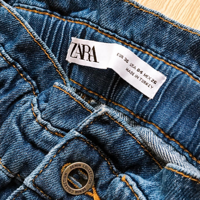 ZARA(ザラ)の完売＊ZARAポケット付きバギーデニム レディースのパンツ(デニム/ジーンズ)の商品写真