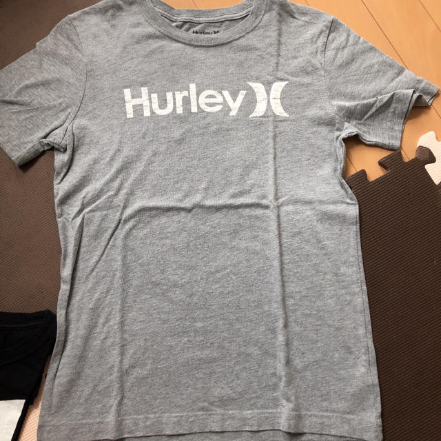 Hurley(ハーレー)のHurley ハーレー Tシャツ キッズ/ベビー/マタニティのキッズ服男の子用(90cm~)(Tシャツ/カットソー)の商品写真