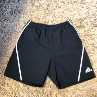 アディダス(adidas)の テニスショートパンツ2枚セット(パンツ/スパッツ)