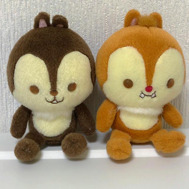 チップ&デール(チップアンドデール)のチップとデール キーホルダーぬいぐるみ エンタメ/ホビーのおもちゃ/ぬいぐるみ(キャラクターグッズ)の商品写真