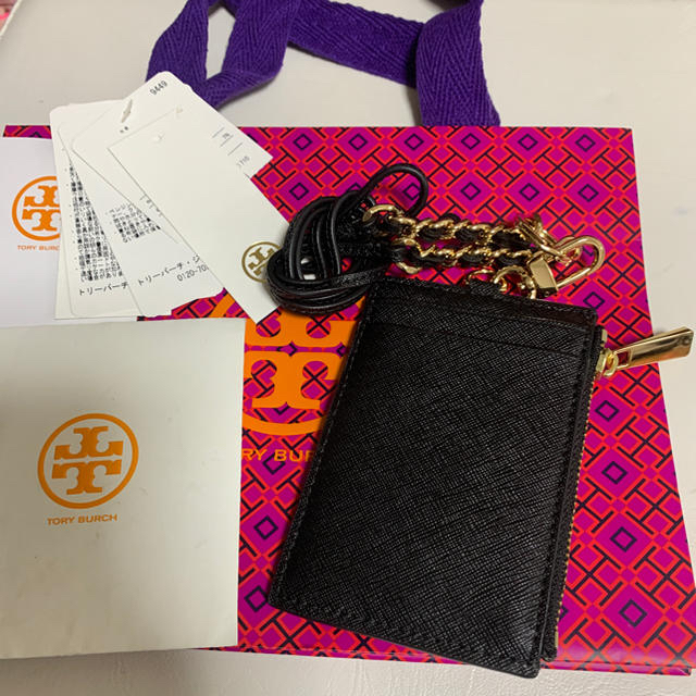 Tory Burch(トリーバーチ)のトリーバーチ 新品未使用 パスケース ブラック レディースのファッション小物(パスケース/IDカードホルダー)の商品写真