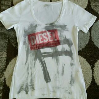 ディーゼル(DIESEL)のDIESEL Tシャツ(Tシャツ(半袖/袖なし))