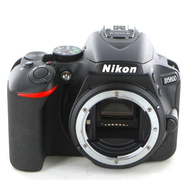 Nikon(ニコン)のニコン D5600 ボディ スマホ/家電/カメラのカメラ(デジタル一眼)の商品写真