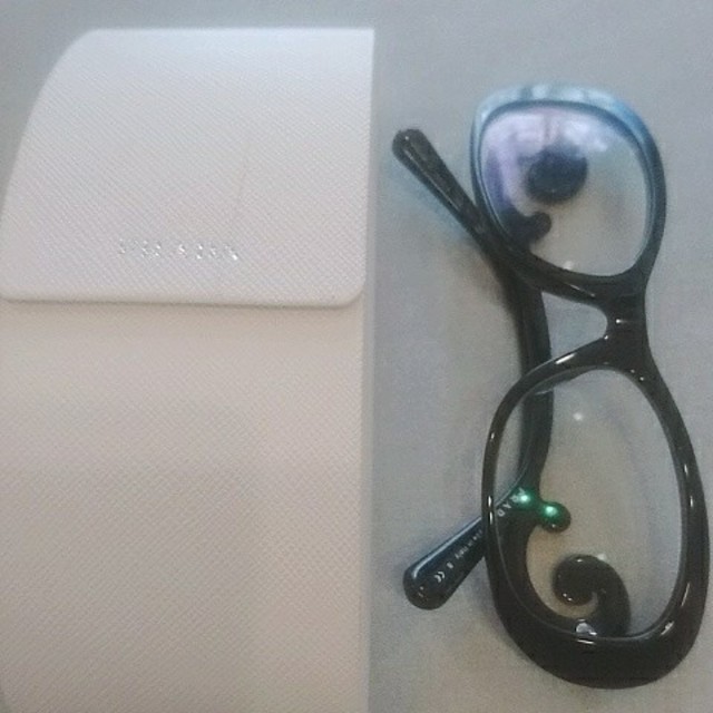PRADA(プラダ)の プラダ 眼鏡  バロック 同型同色同モデル 正規品 メンズのファッション小物(サングラス/メガネ)の商品写真