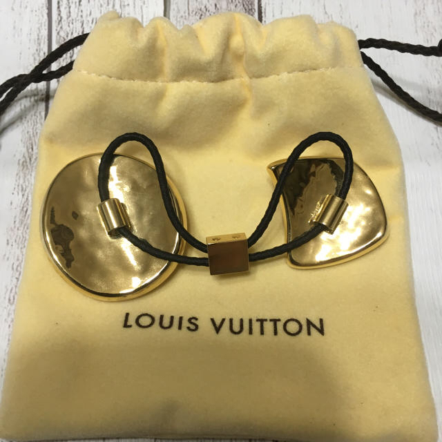 LOUIS VUITTON(ルイヴィトン)の美品 ルイヴィトン アクセサリー レディースのヘアアクセサリー(ヘアゴム/シュシュ)の商品写真