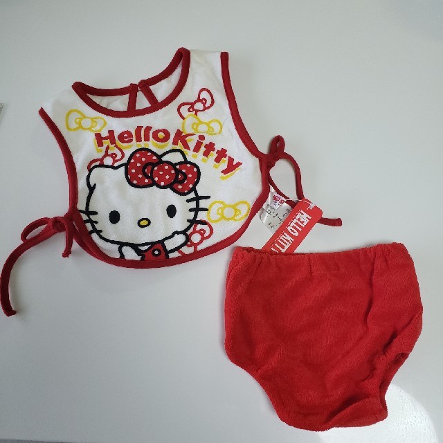 サンリオ(サンリオ)のHELLO KITTY★80 キッズ/ベビー/マタニティのベビー服(~85cm)(Ｔシャツ)の商品写真