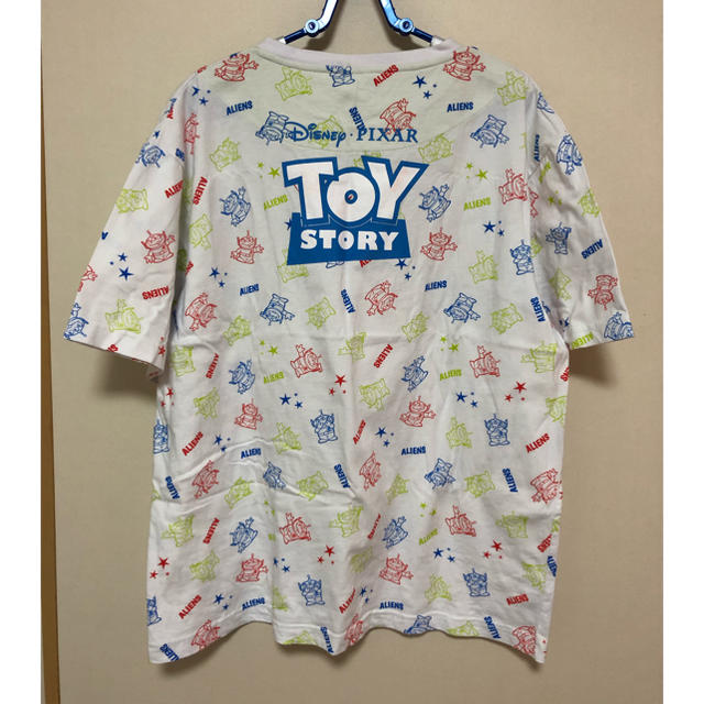 しまむら(シマムラ)の『8/1までブタウサギ様専用』TOY STORYＴシャツ メンズのトップス(Tシャツ/カットソー(半袖/袖なし))の商品写真