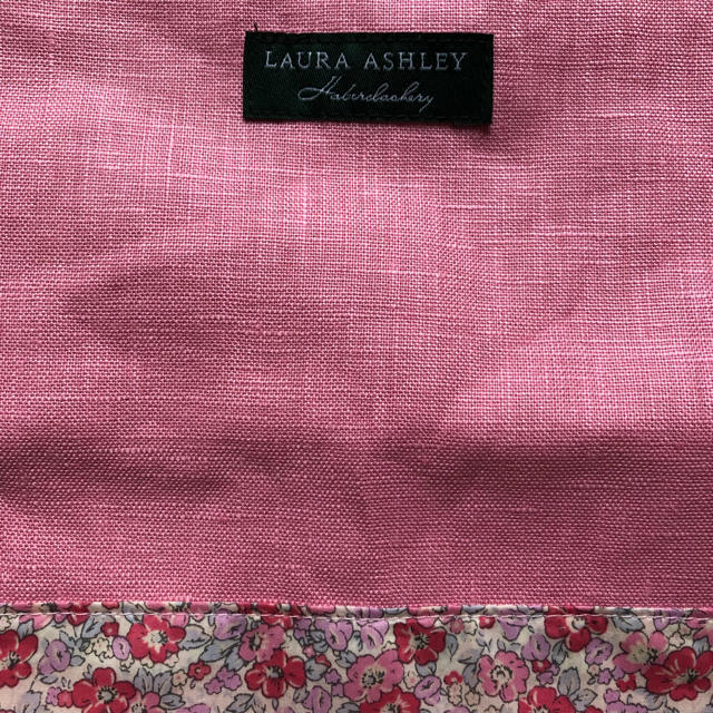 LAURA ASHLEY(ローラアシュレイ)のローラアシュレイ シューズバッグ キッズ/ベビー/マタニティのこども用バッグ(シューズバッグ)の商品写真