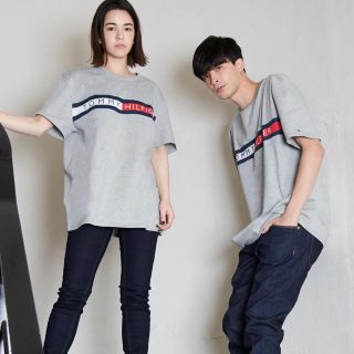 トミーヒルフィガー(TOMMY HILFIGER)のトミーヒルフィガー Tシャツ(Tシャツ(半袖/袖なし))