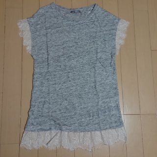 ザラ(ZARA)のZARA トップス(カットソー(半袖/袖なし))