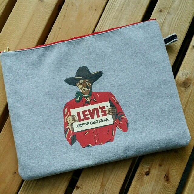 Levi's(リーバイス)のCharlie様 専用 レディースのバッグ(クラッチバッグ)の商品写真