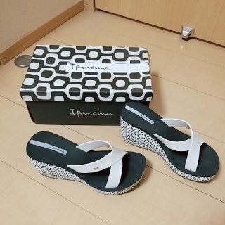 Ipanema 厚底サンダル　パンダ柄　モノトーン　サイズ36(サンダル)