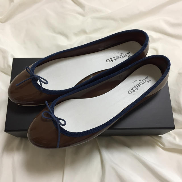 repetto(レペット)のレペット レインシューズ バレエシューズ 40 ブラウン×ネイビー レディースの靴/シューズ(バレエシューズ)の商品写真