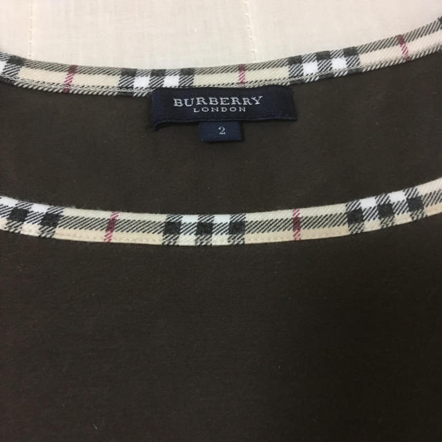 BURBERRY(バーバリー)のバーバリー ロンT ブラウン レディースのトップス(Tシャツ(長袖/七分))の商品写真