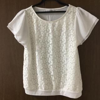 シマムラ(しまむら)の【美品】花柄レーストップス(カットソー(半袖/袖なし))