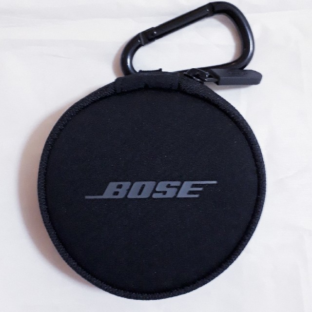 BOSE(ボーズ)の【美品】Bose  ボーズ イヤホンケース  ヘッドホンケース  小物入れ  スマホ/家電/カメラのオーディオ機器(その他)の商品写真