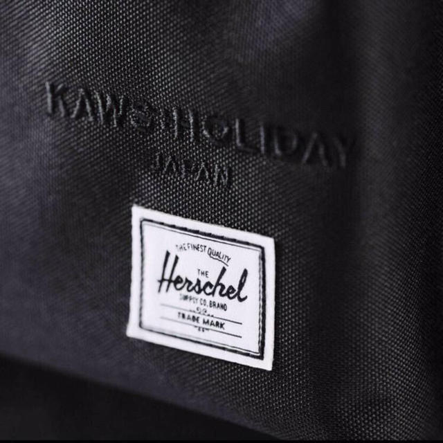 HERSCHEL(ハーシェル)の非売品 KAWS HOLIDAY Herschel Supply バックパック メンズのバッグ(バッグパック/リュック)の商品写真