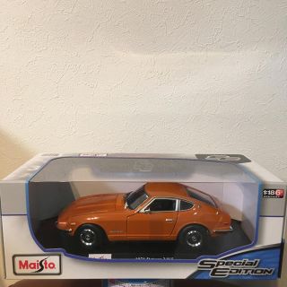 ニッサン(日産)の新品未開封 1/18  Maisto 1971 Datsun 240Z(ミニカー)