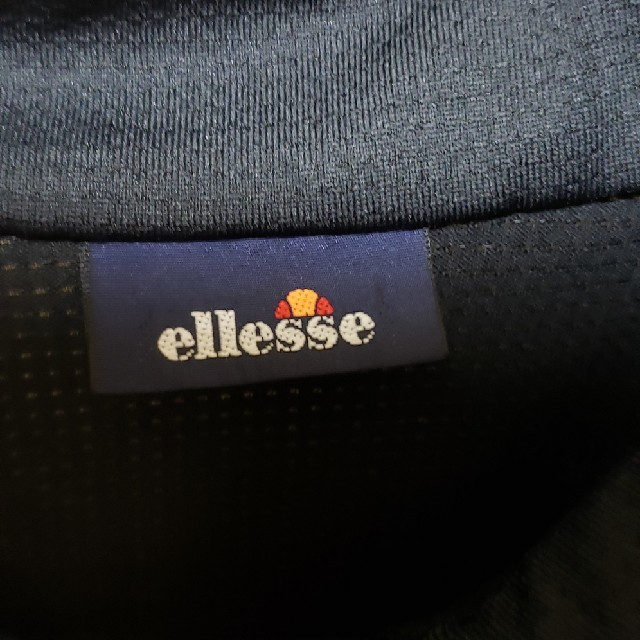 ellesse(エレッセ)の値下げ✨ellesse 長袖シャツ スポーツ/アウトドアのテニス(ウェア)の商品写真