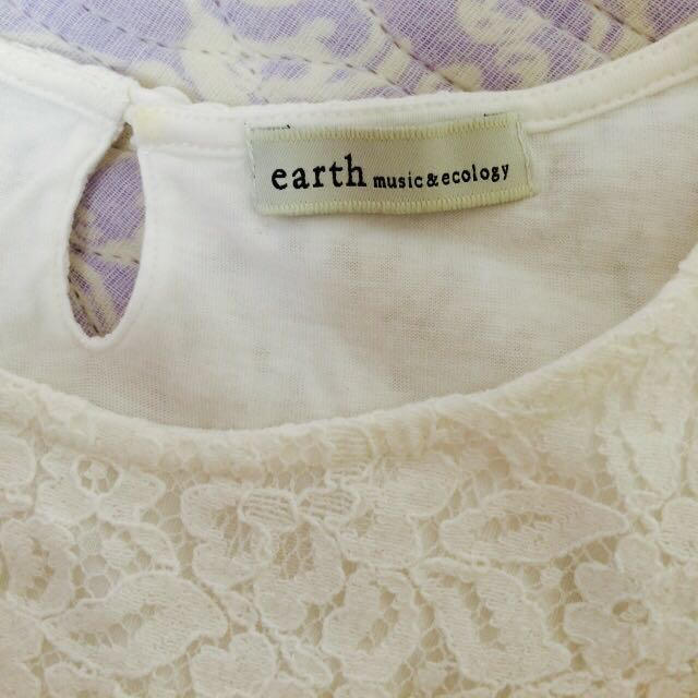 earth music & ecology(アースミュージックアンドエコロジー)のearth♡トップス レディースのトップス(シャツ/ブラウス(半袖/袖なし))の商品写真