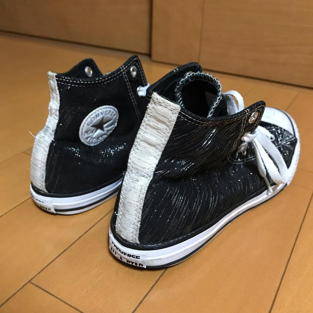 CONVERSE(コンバース)の海外限定 コンバース オールスター ブラック×シルバーラメ 24cm レディースの靴/シューズ(スニーカー)の商品写真