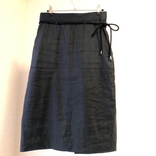TOMORROWLAND(トゥモローランド)のTOMORROWLAND リネンレーヨン ハイウエストIラインスカート レディースのスカート(ひざ丈スカート)の商品写真