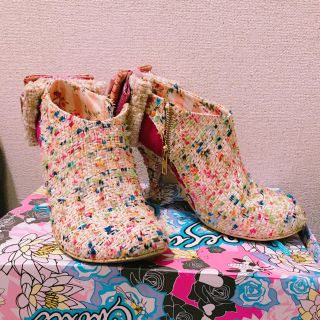 Irregular Choice(イレギュラーチョイス) ブーティ ピンクの通販 by